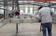  �@�����c���s����Ȼ�^����ǰ�� 